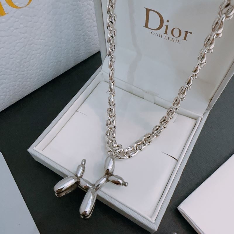 chr1st1an D10r necklaces